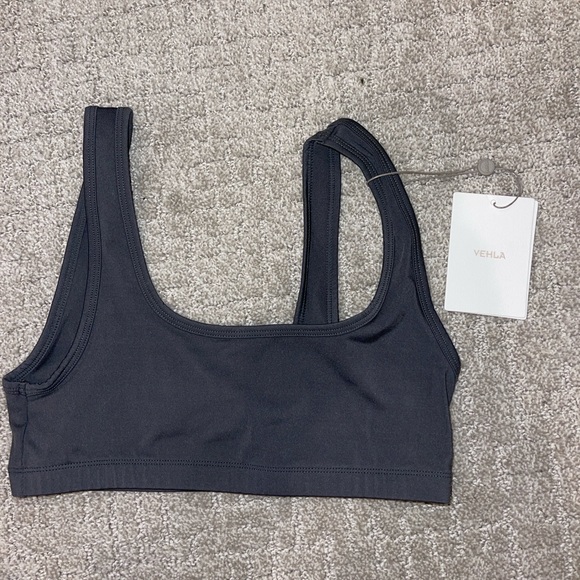VEHLA Black Sports Bra - Picture 1 of 2